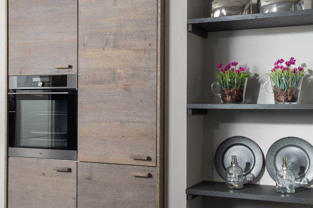 Long Island Kitchens houten keuken donkergrijs Product in beeld